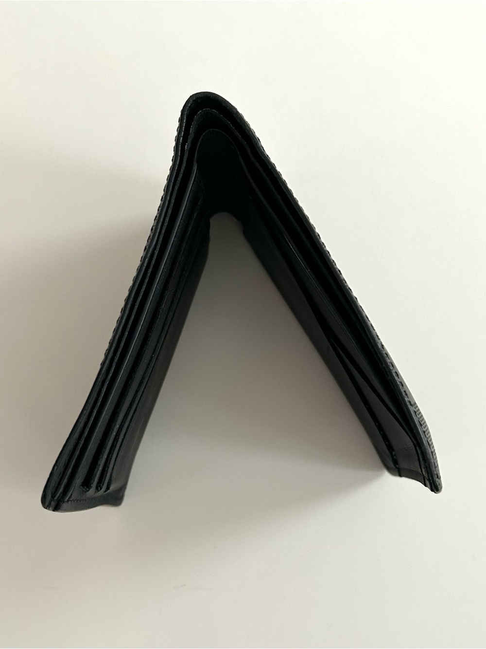 Louis Vuitton Men's Black Leather Multiple Wallet - Picture 9 of 11